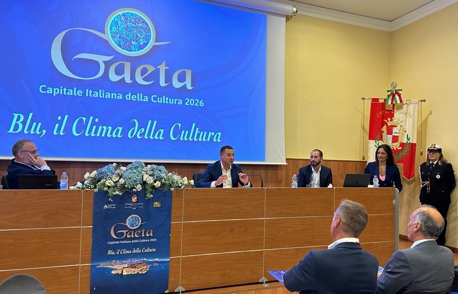 Gaeta blu